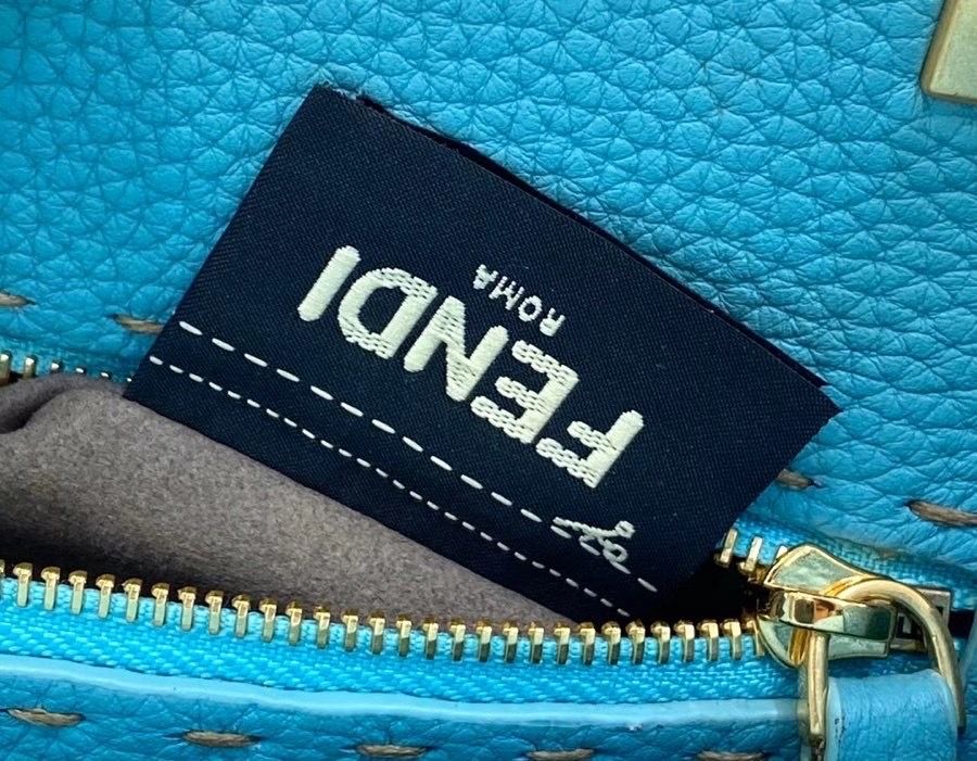 Fendi Peek-a-boo 27 cm