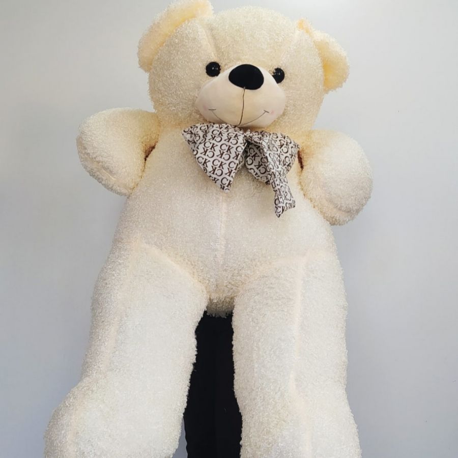 Огромный Медведь