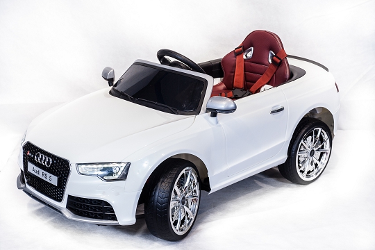 Детский электромобиль AUDI RS5