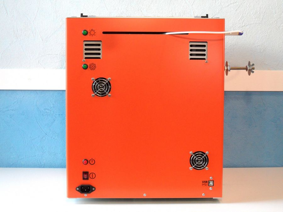 Включение 3D-принтера и подключение к компьютеру