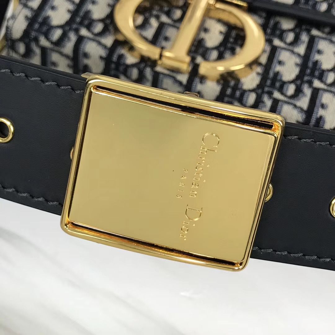 Dior Montaigne 30 Mini Box