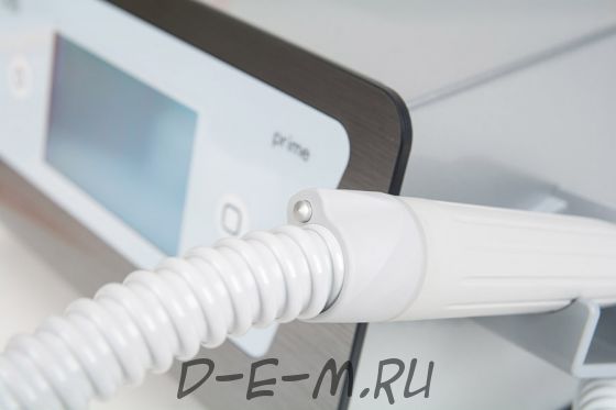 Педикюрный аппарат FeetLiner Prime с пылесосом и подсветкой