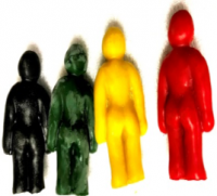 Зеленая кукла вуду Используется в денежных ритуалах.