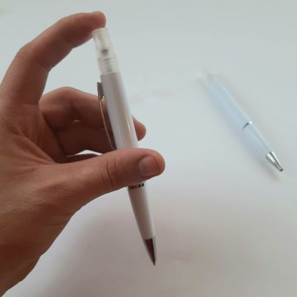 Ручки с распылителем жидкости