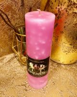 Магическая ароматическая свеча "Жимолость"