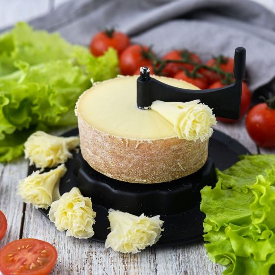 Сыр Heidi Тет де Муан + Жироль в подарок, 52%