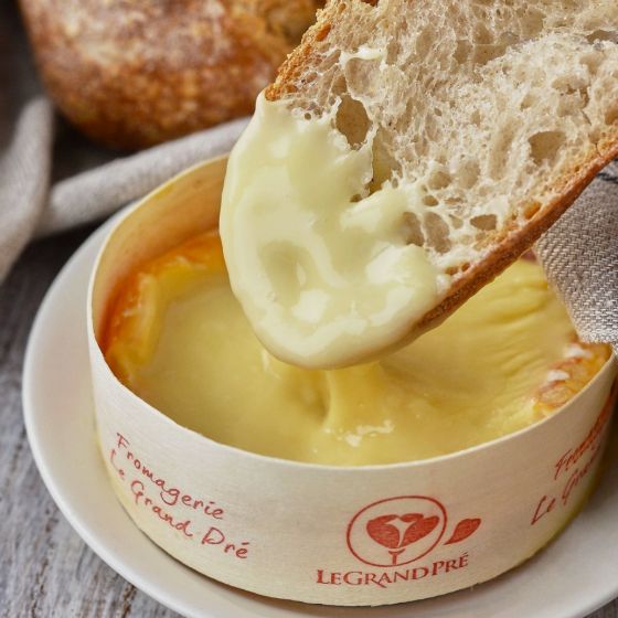 Сыр Margot Fromages с белой плесенью, 45 %, 200 г