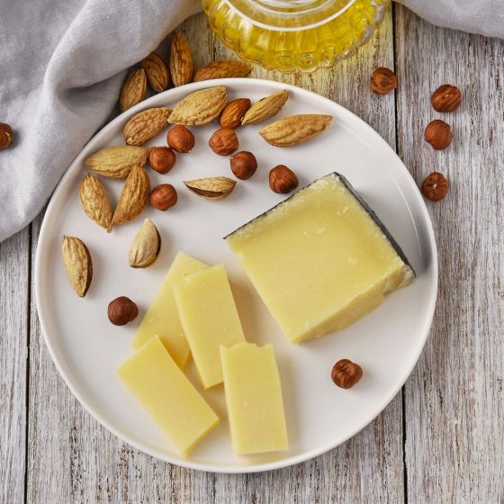 Сыр "Грюйер", 50%