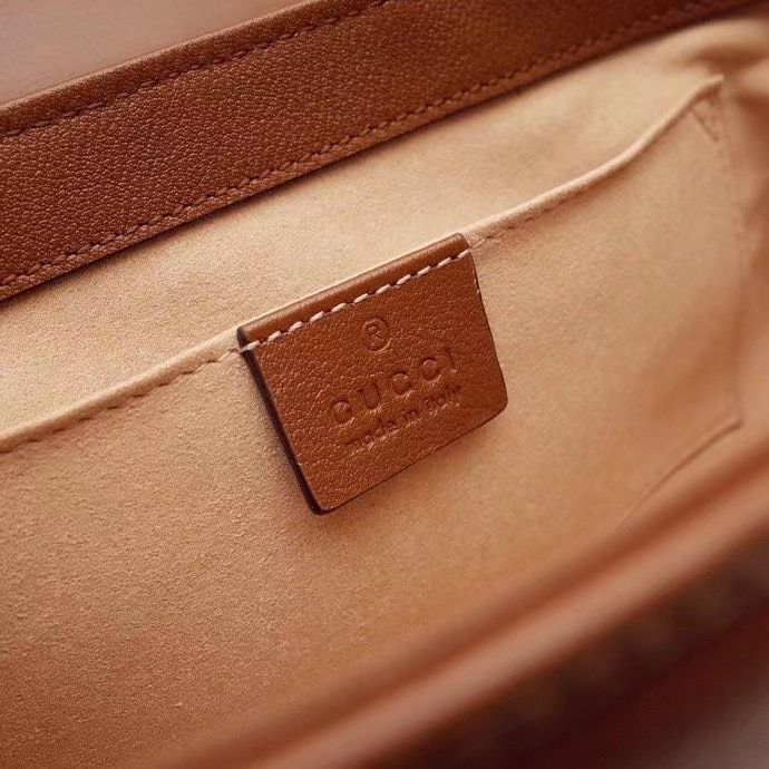 Gucci Marmont GG 22x13x6 cm