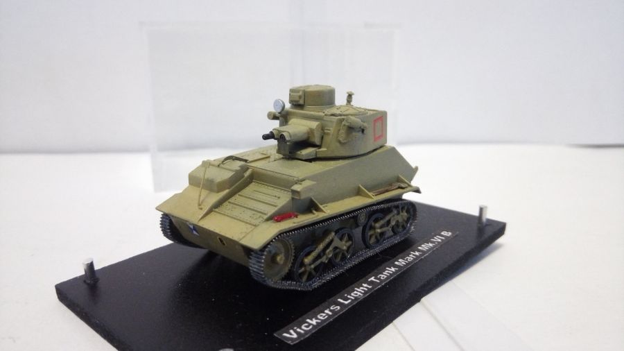 Vickers light tank Mark Mk.VI B (1/72)