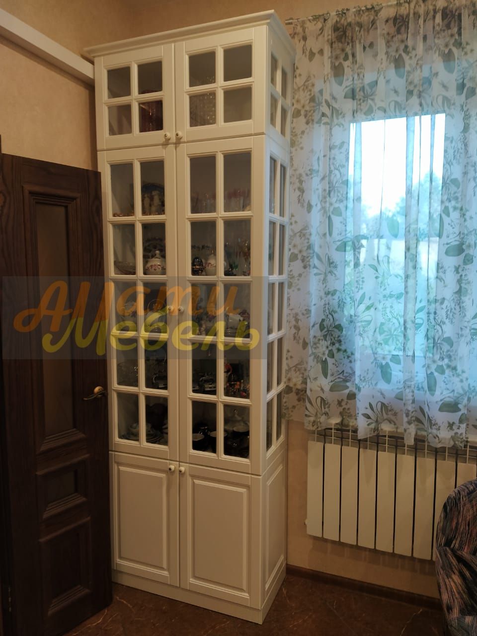 Буфет с антресолью на кухню