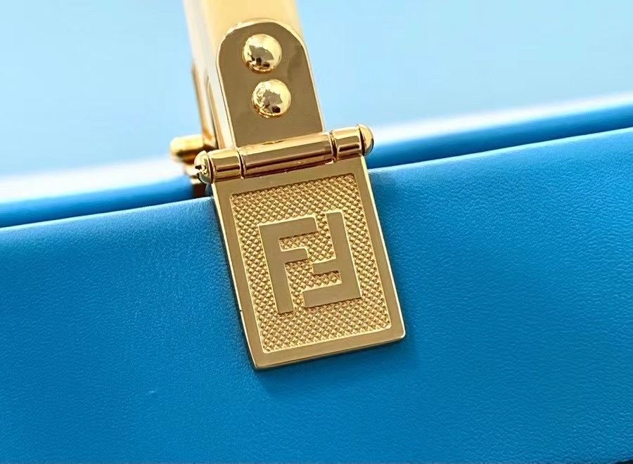 Fendi Sunshine 36x32x13 cm