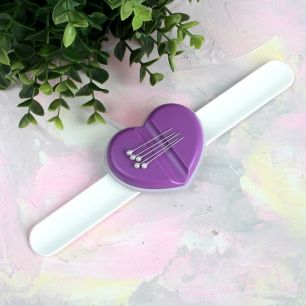 Магнитная игольница - Браслет с фиолетовым сердцем