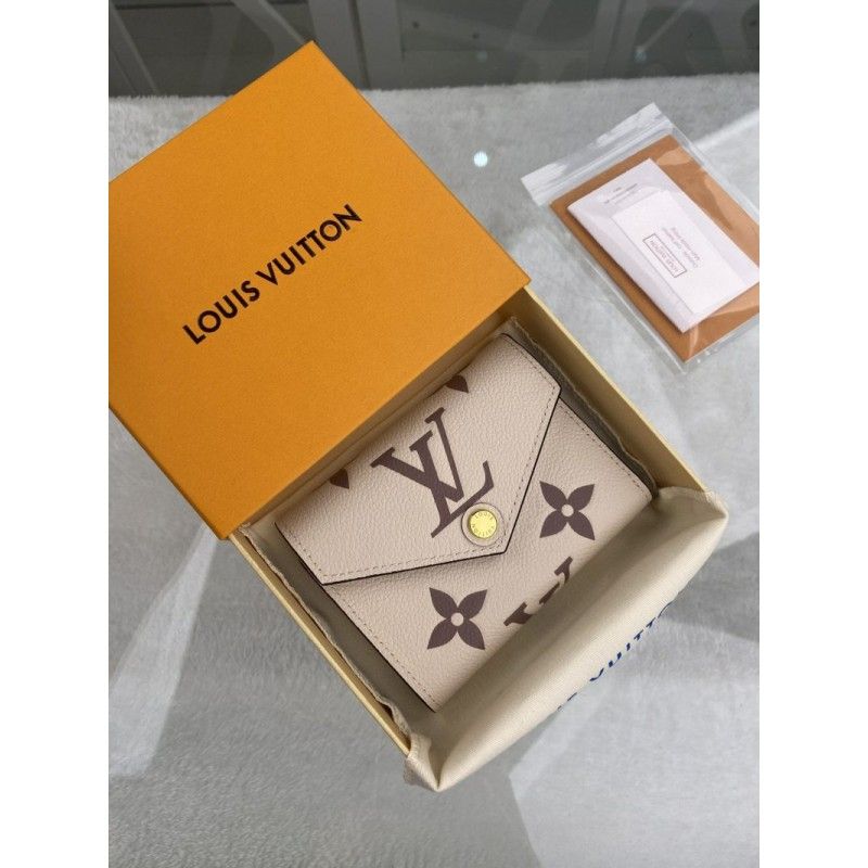 Кошелек Louis Vuitton 11 x 8.5 x 2