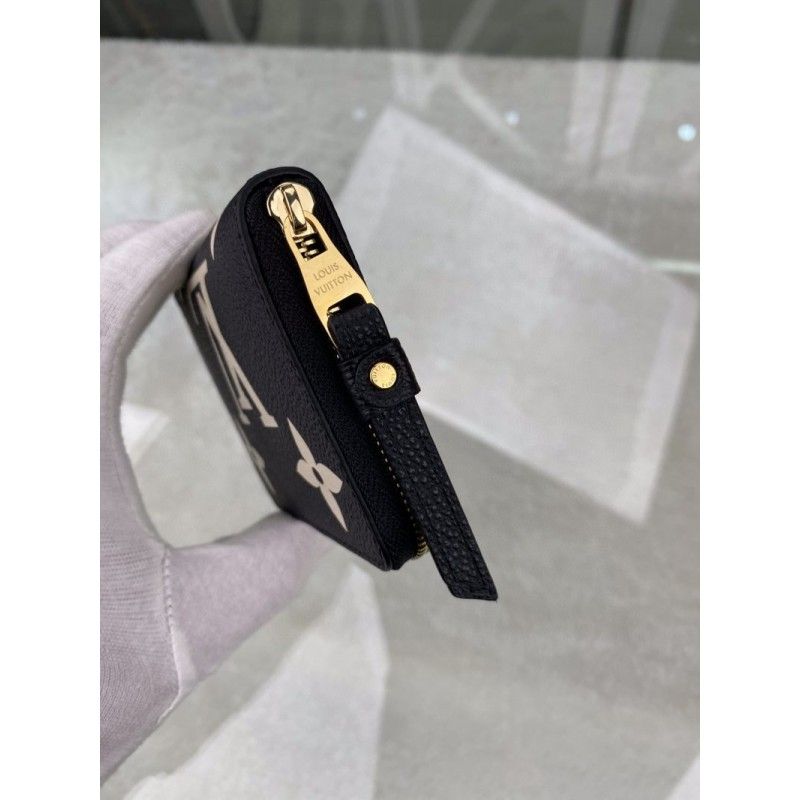 Кошелек Louis Vuitton 11 x 8.5 x 2