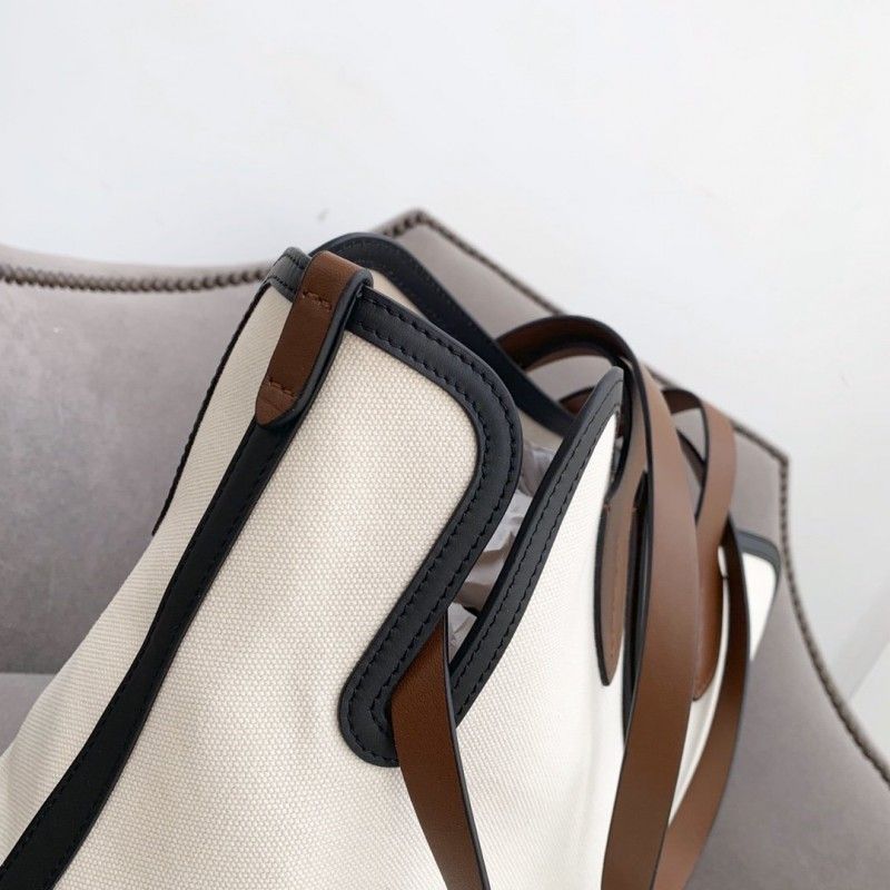 Сумка Burberry 31X35X18CM