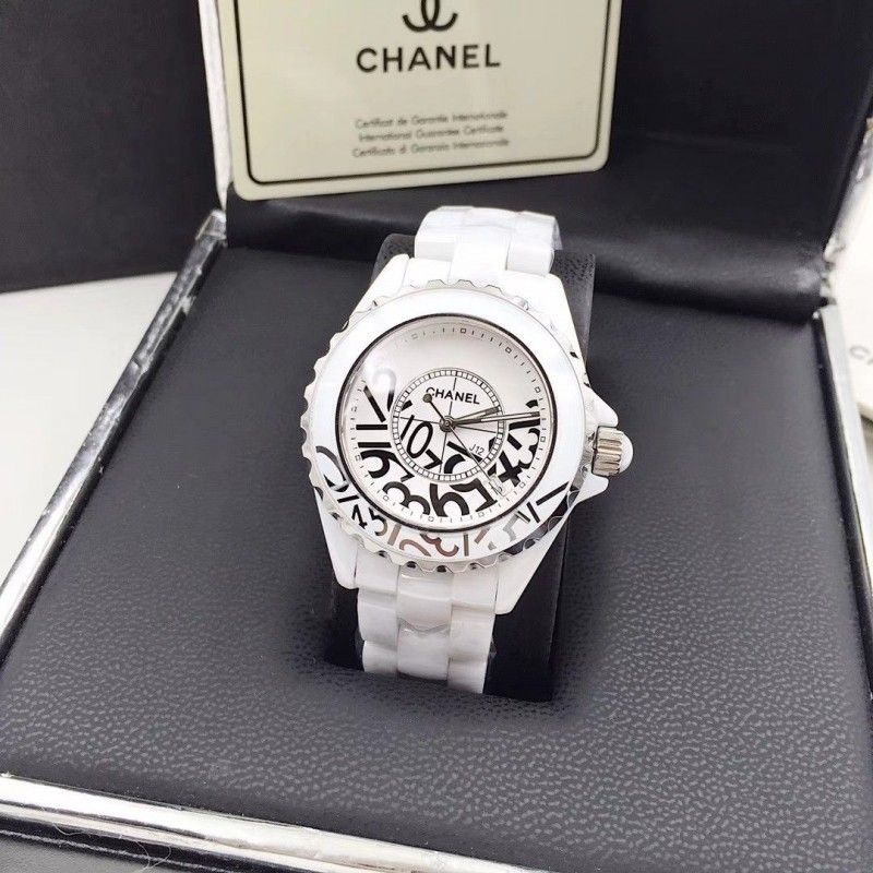 Часы CHANEL J12