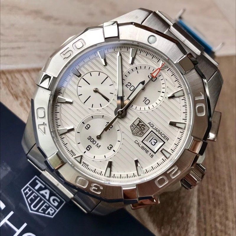 Часы TAG HEUER