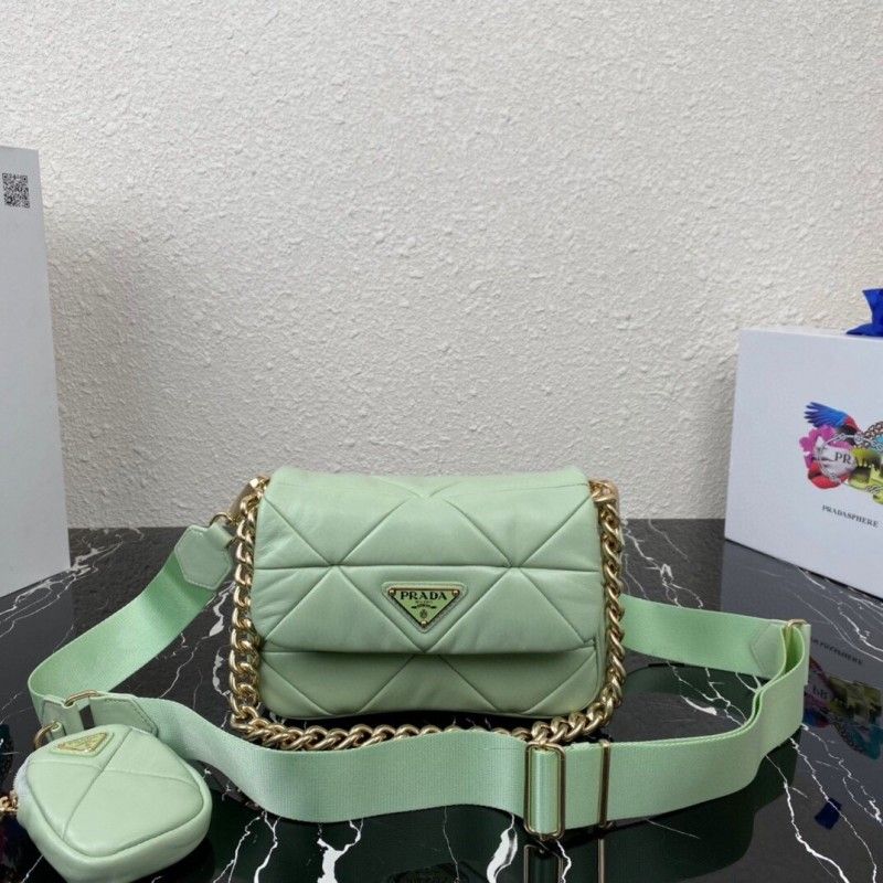 PRADA 21 cm