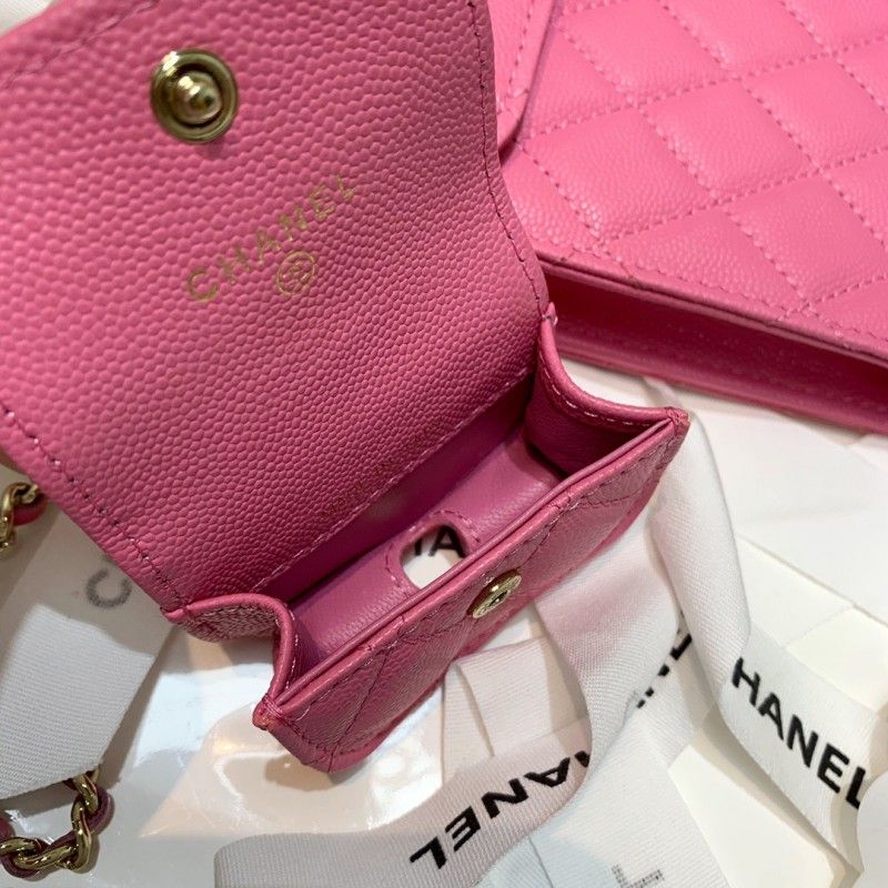 Сумка для смартфона CHANEL