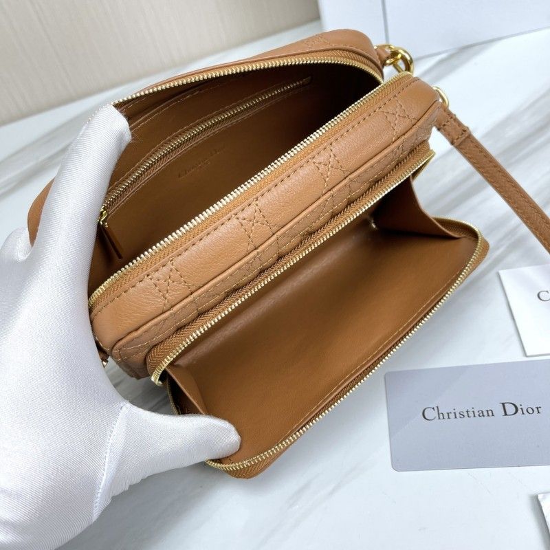 DIOR 19*10.5*5 cm