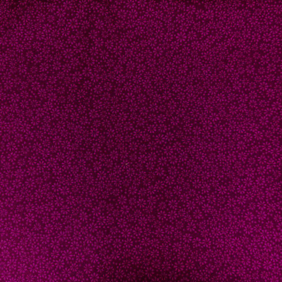 фото Ткань отрез 50 см х55 см из серии Henley Flower Ditzy Daisy MAKOWER UK Великобритания 1005 лиловый