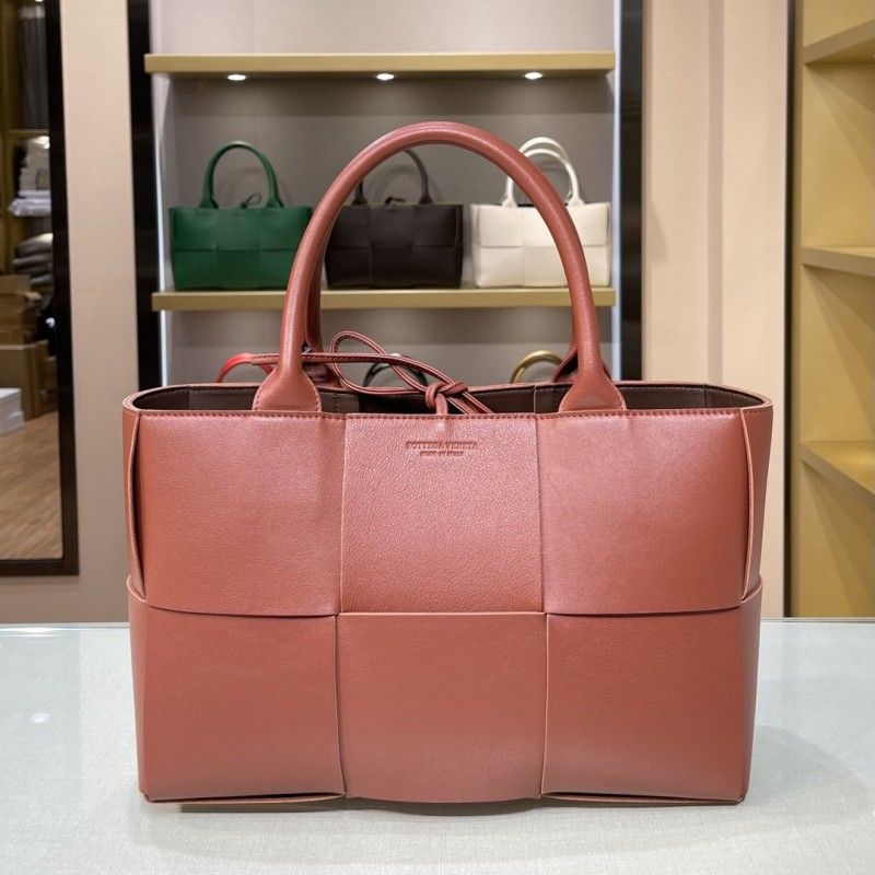 Bottega Veneta Arco Tote 36*24*12 см