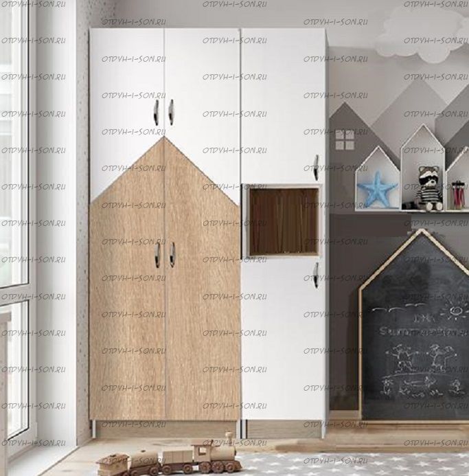 Шкаф трехдверный (102х52х200)