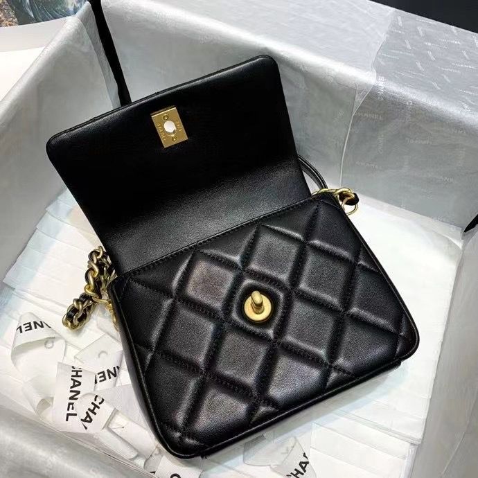 Chanel 17x12,5x5 cm