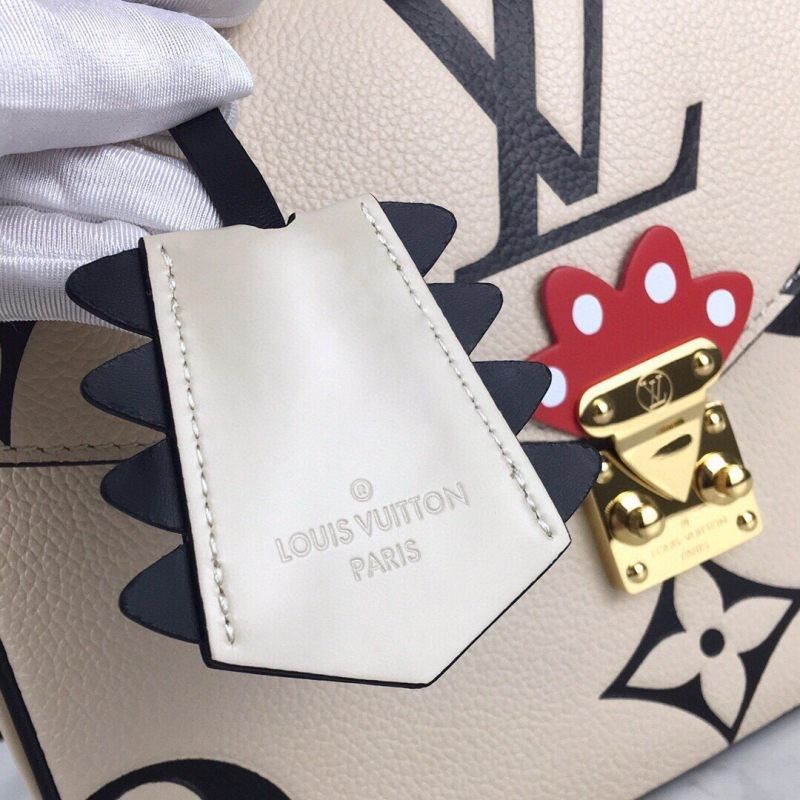 LOUIS VUITTON POCHETTE METIS