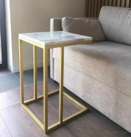 White Marble and Gold Metal Side Table, мраморный приставной столик, столик из беловго мрамора