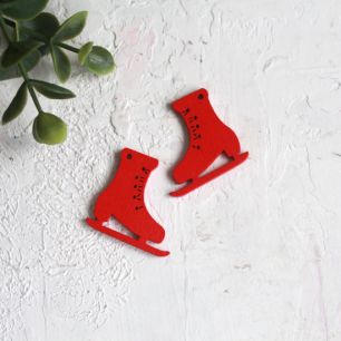 Деревянное украшение - Коньки красные 2,4*2,8 см. (5 пары)