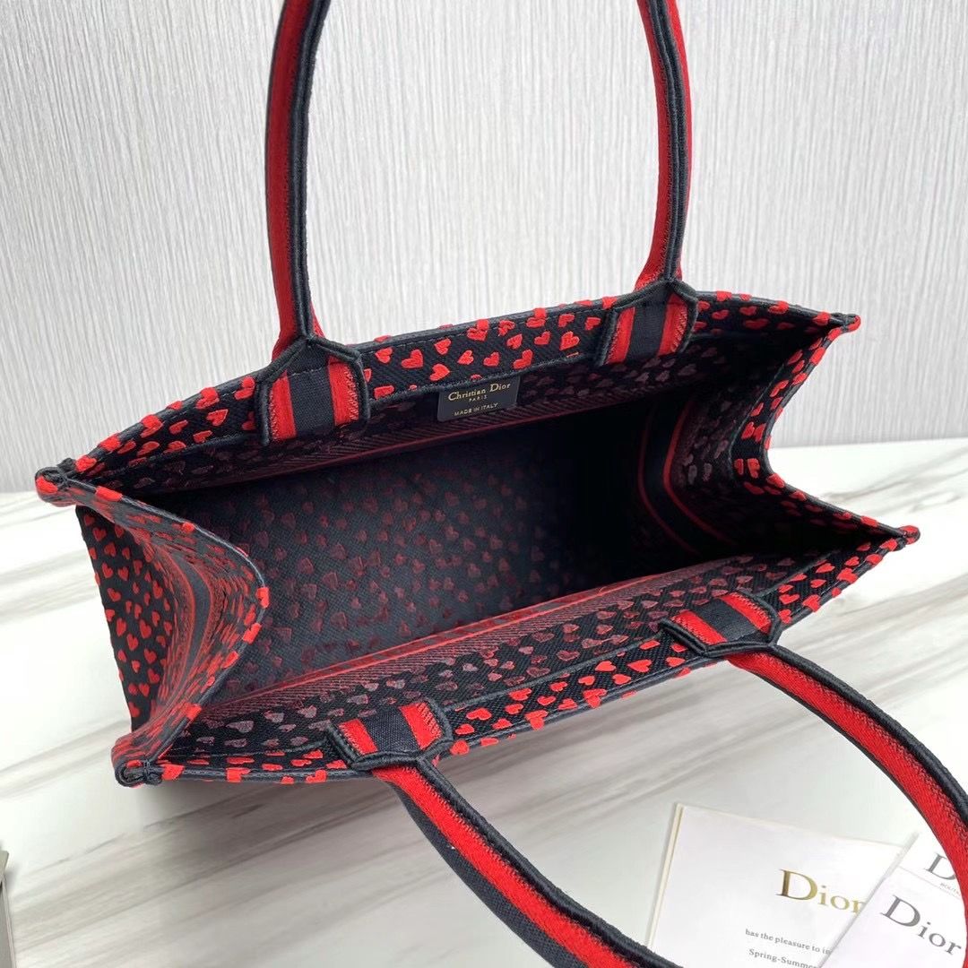 Dior Book Tote 41,5 cm