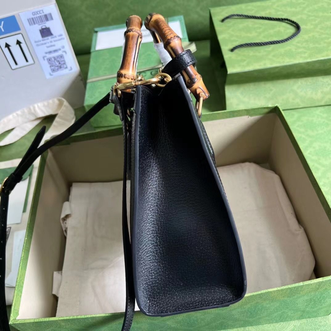 Gucci Diana 28 cm