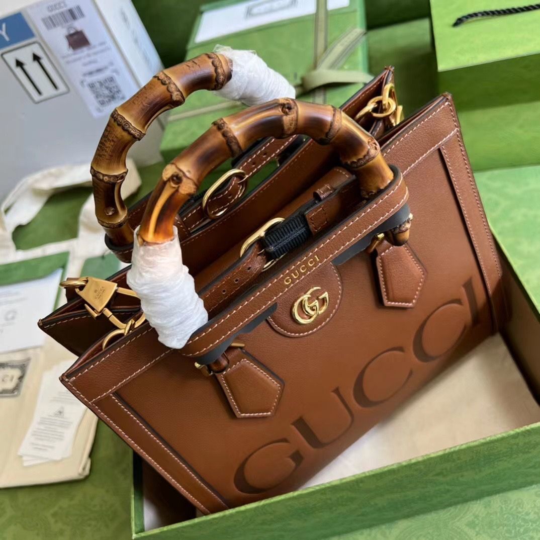 Gucci Diana 27x24x11 cm