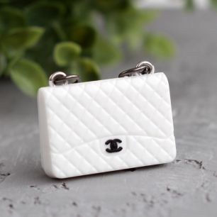 Аксессуар для куклы - Сумочка Шанель белая 3.5 см