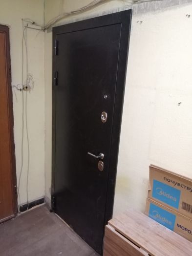 Входная дверь Лабиринт SILVER 03 - Орех премиум