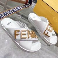 Шлепки FENDI