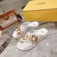 Шлепки FENDI