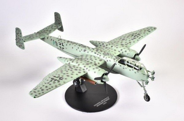 Немецкий тяжёлый ночной истребитель Heinkel He 219 Uhu A-O в масштабе 1/72 (Atlas-IXO)