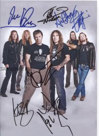 Автографы: Iron Maiden. Стив Харрис, Дэйв Мюррей, Адриан Смит, Брюс Дикинсон, Нико МакБрэйн, Яник Герс