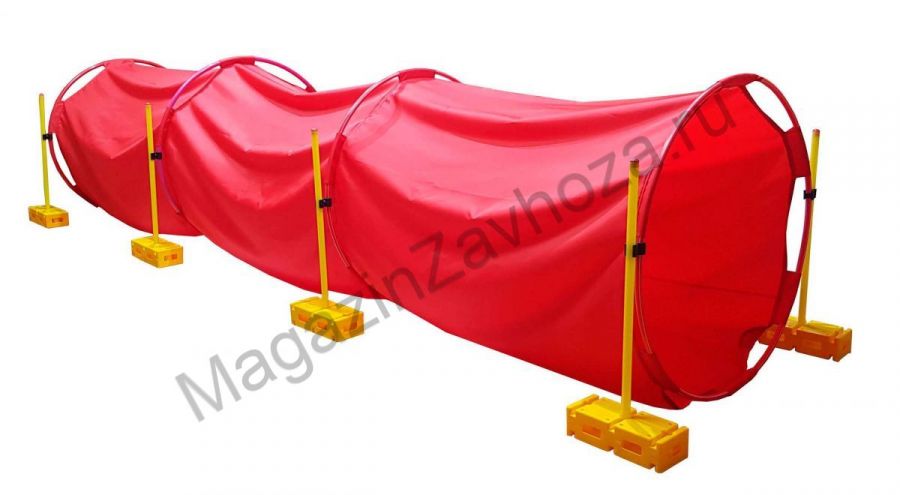 Тоннель для подлезания на стойках