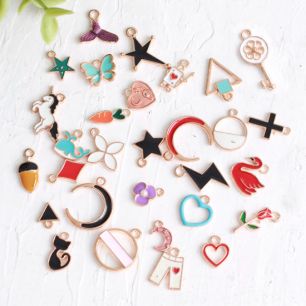 Кукольный аксессуар - Набор подвесок "Золотой микс"