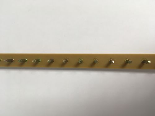 Набойки полосы из двухкомпонентного полиуретана со штырем Пилигрим 2,5 мм, 14*14, 10 пар, бежевые