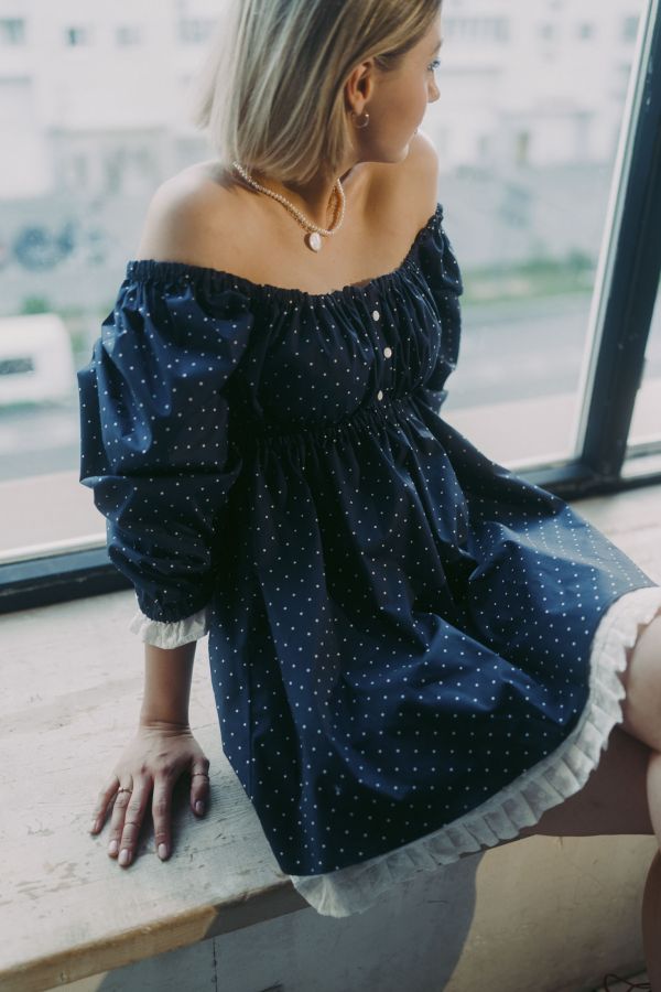 Платье Babydoll в горошек с кружевом