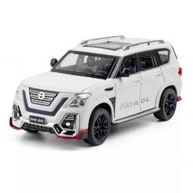 Модель металлическая Ниссан Патрол Nissan Patrol SE 21 см. свет, звук 1/24