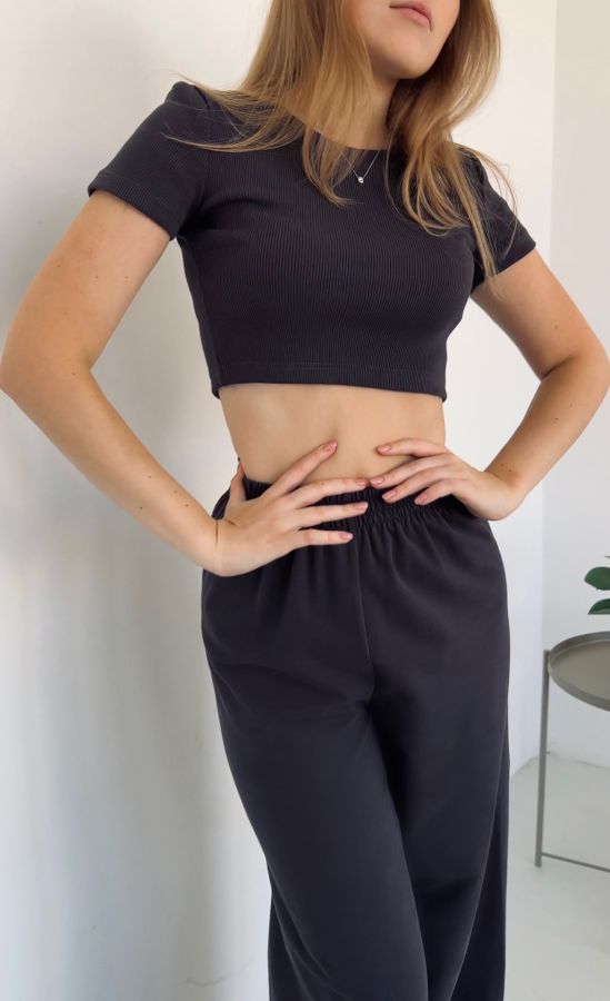 Топ укороченный в рубчик