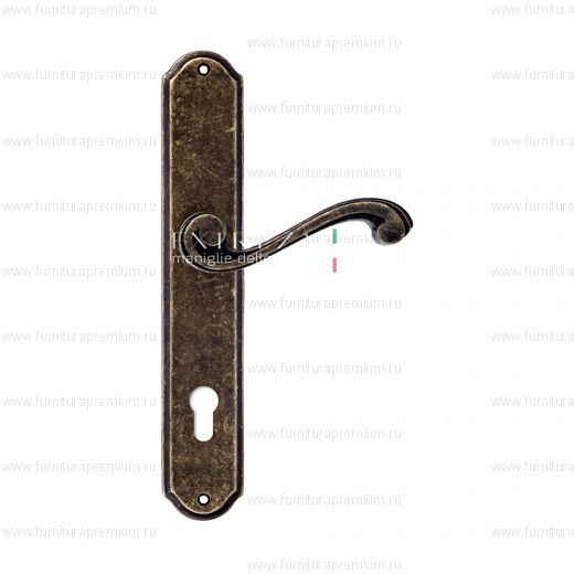 Ручка на планке Extreza Lina 313 CYL PL01