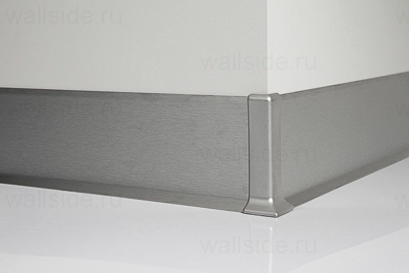 Наружный угол для плинтуса Евротрим 40-110 мм