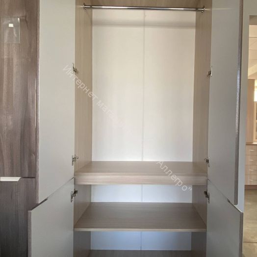 Шкаф 2-х створчатый "Трио" (Серебряный орех/Ясень шимо светлый)